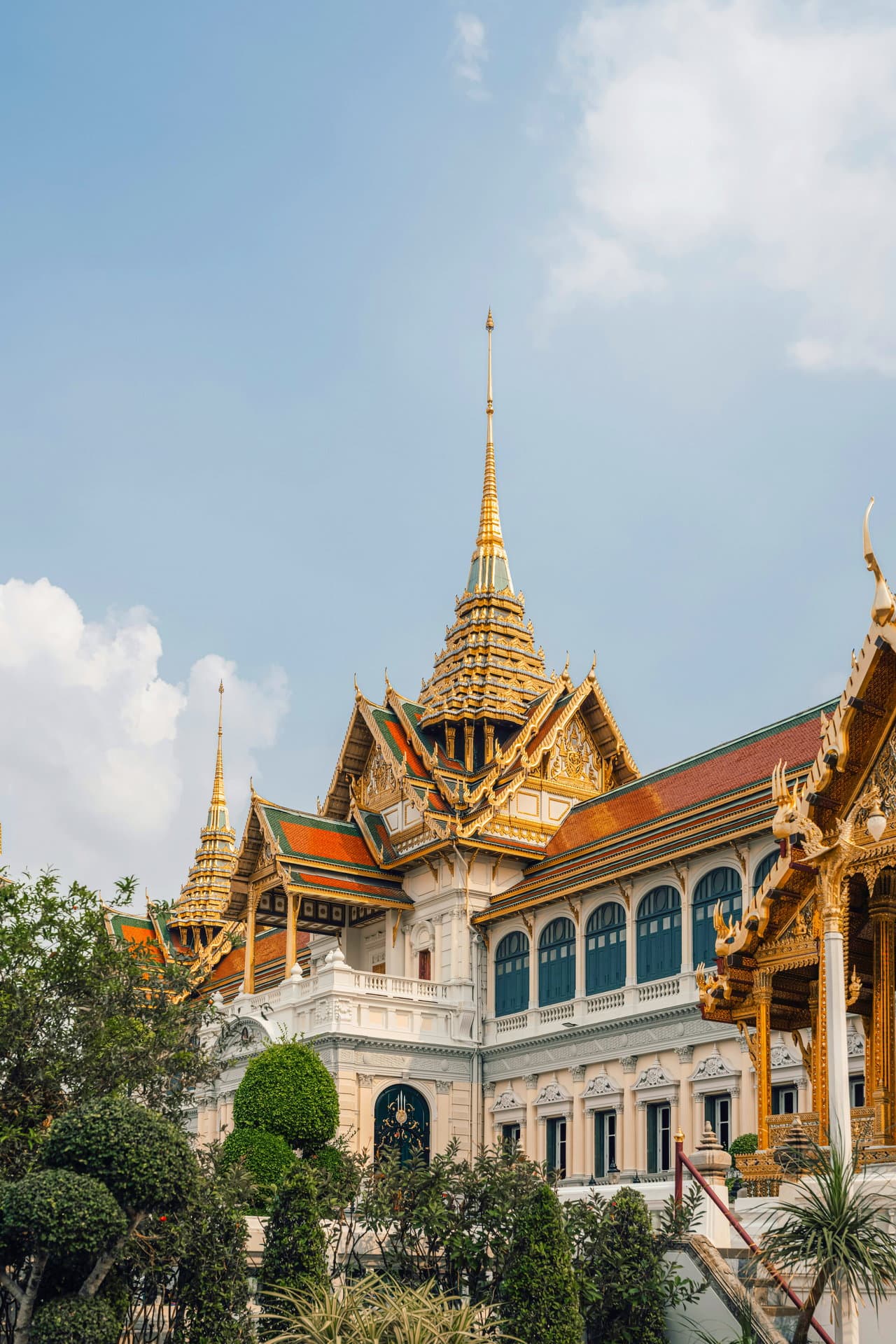 Grand Palace & Temples Walk 5