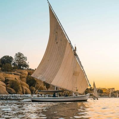 Navegacion en Feluca