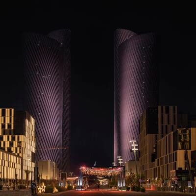 लुसैल सिटी