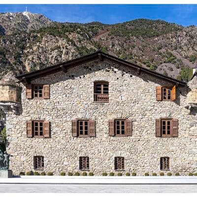 كازا دي لا فال