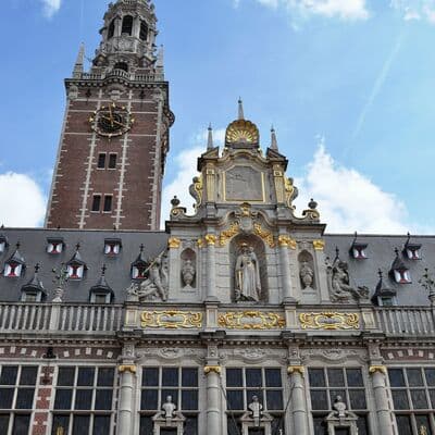 Torre de la Biblioteca Universitaria