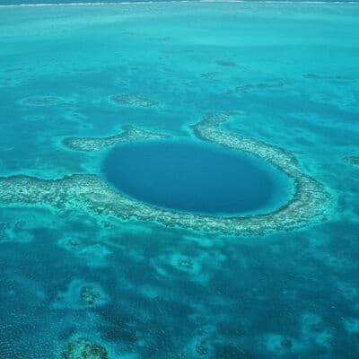 ग्रेट ब्लू होल
