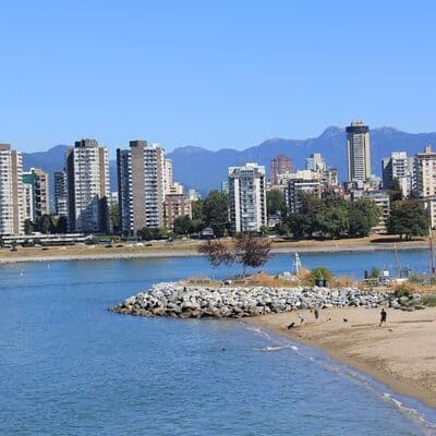 شاطئ كيتسيلانو