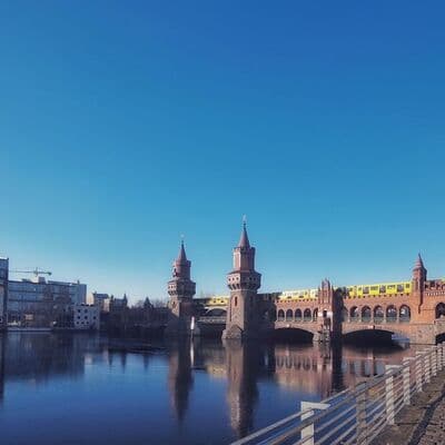 Puente Oberbaum