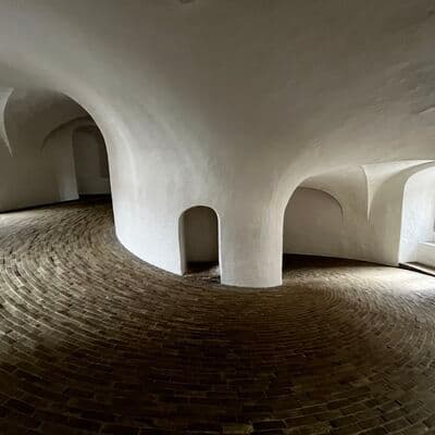 राउंड टॉवर