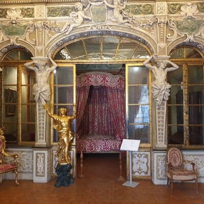 라스카리스 궁전