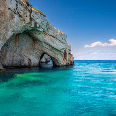 ブルーケイブス