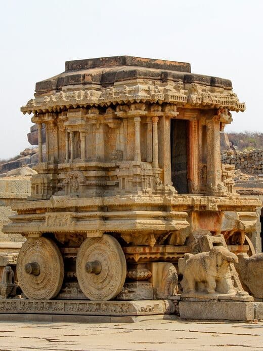 Каменная колесница