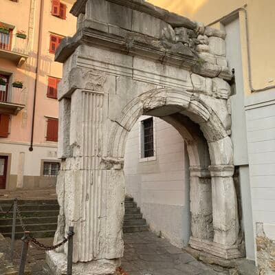 Арка Риккардо