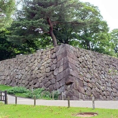 Замок Канадзава