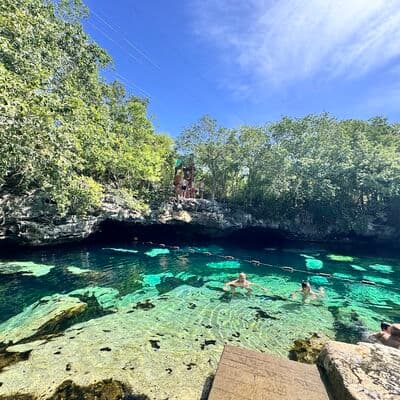 Cenote Azul
