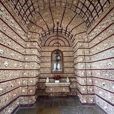 Capilla de los Huesos