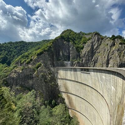 Плотина Видрару