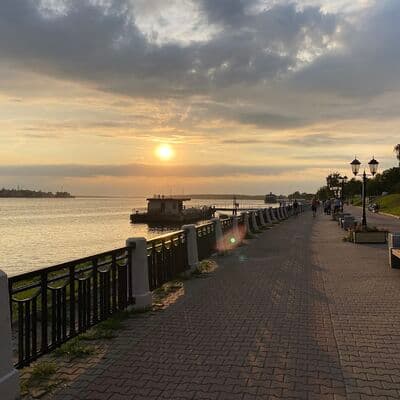Quai de la Volga et Belvédère