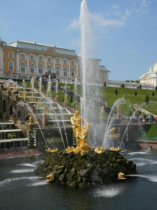 Palácio de Peterhof