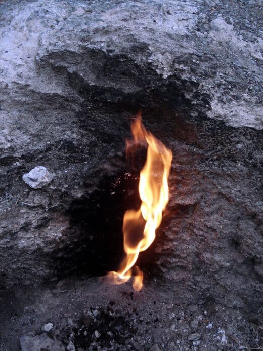 Llamas de Quimera (Yanartas)