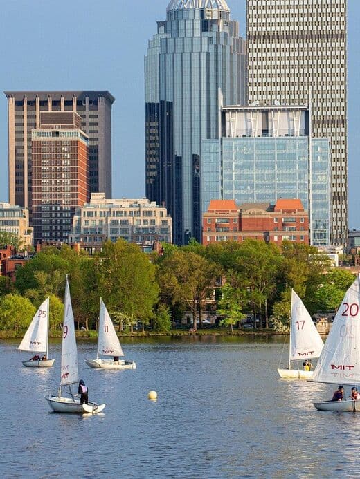 Explanada del Río Charles