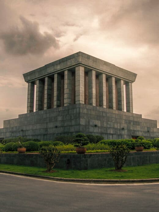 ضريح هو تشي منه