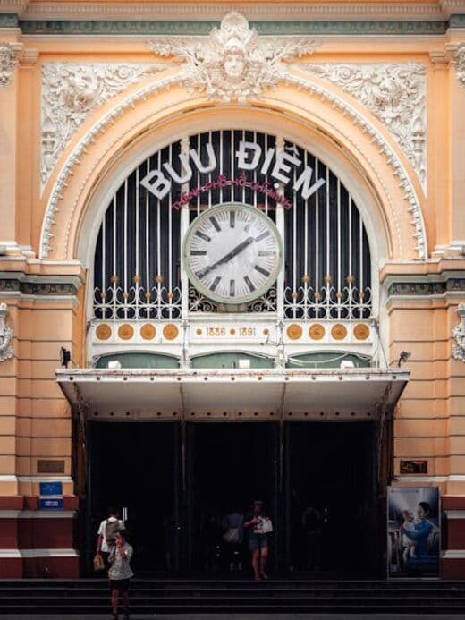 Oficina Central de Correos de Saigón