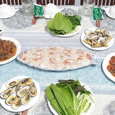 Pueblo Pesquero Ham Ninh