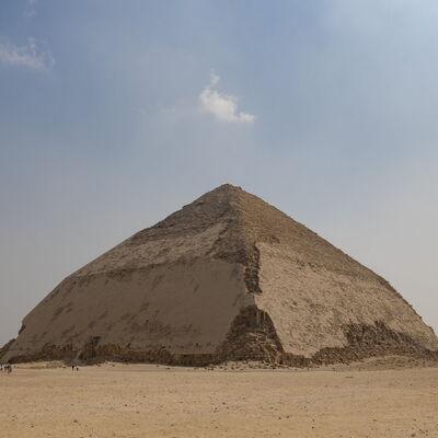 다흐슈르 피라미드